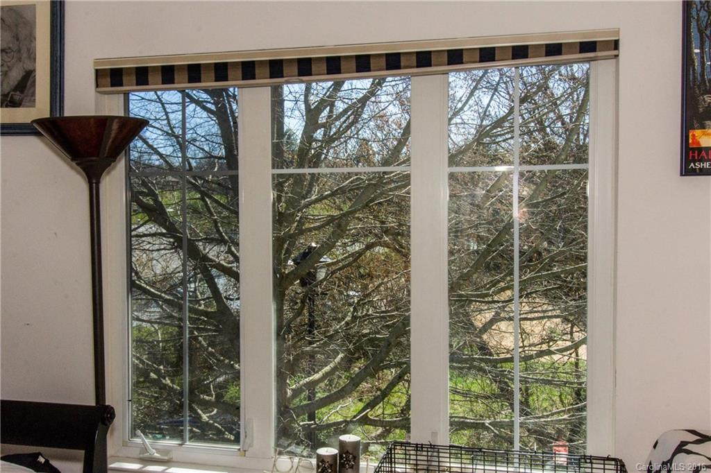 Merritt Park Condominium - Residential