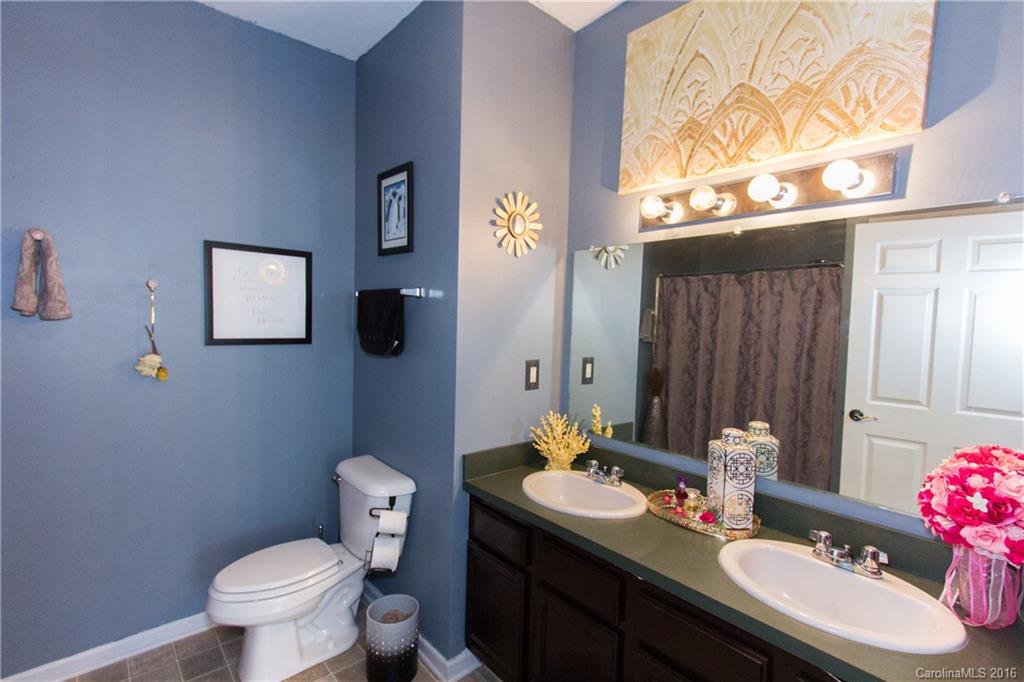 Merritt Park Condominium - Residential