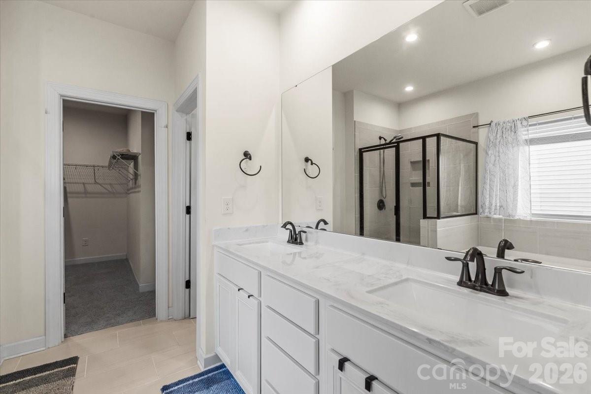 Haywyck Meadows - Residential