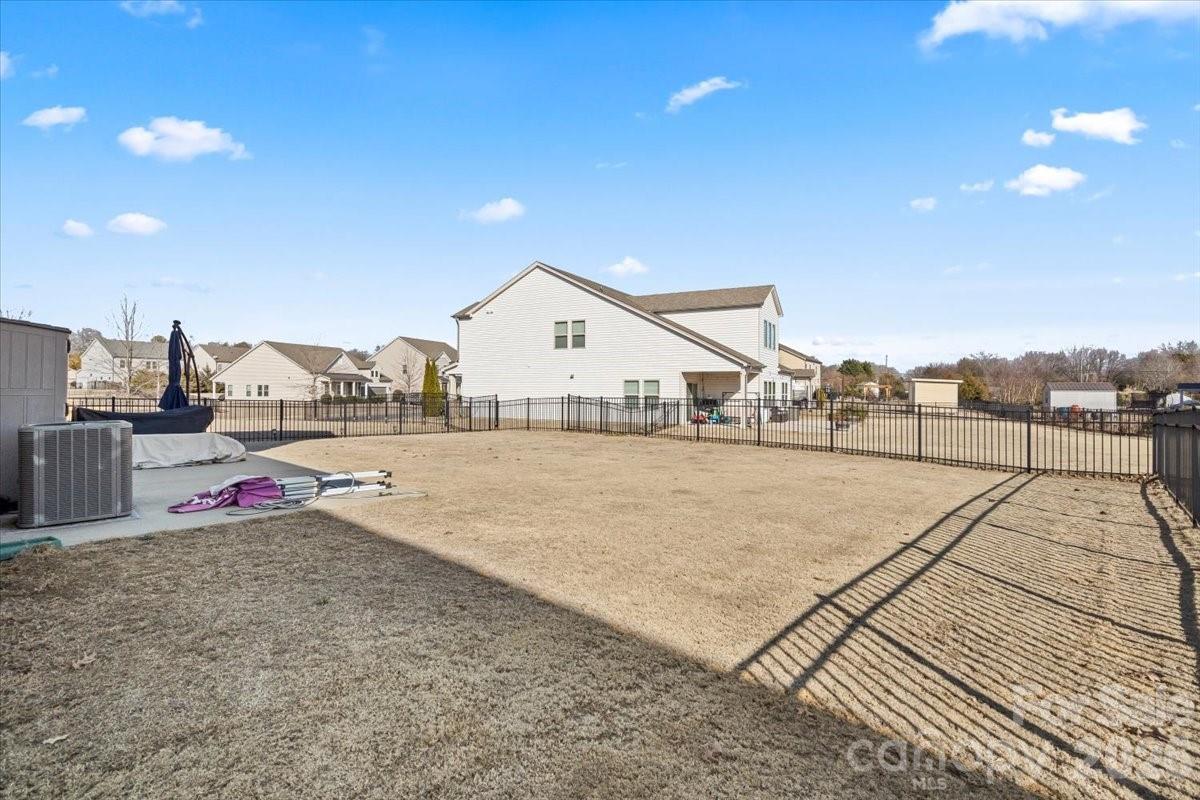 Haywyck Meadows - Residential