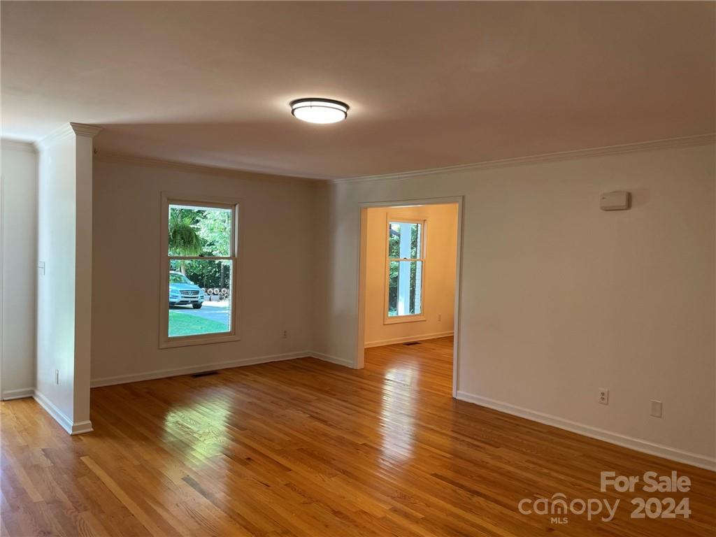 Kings Grant - Residential