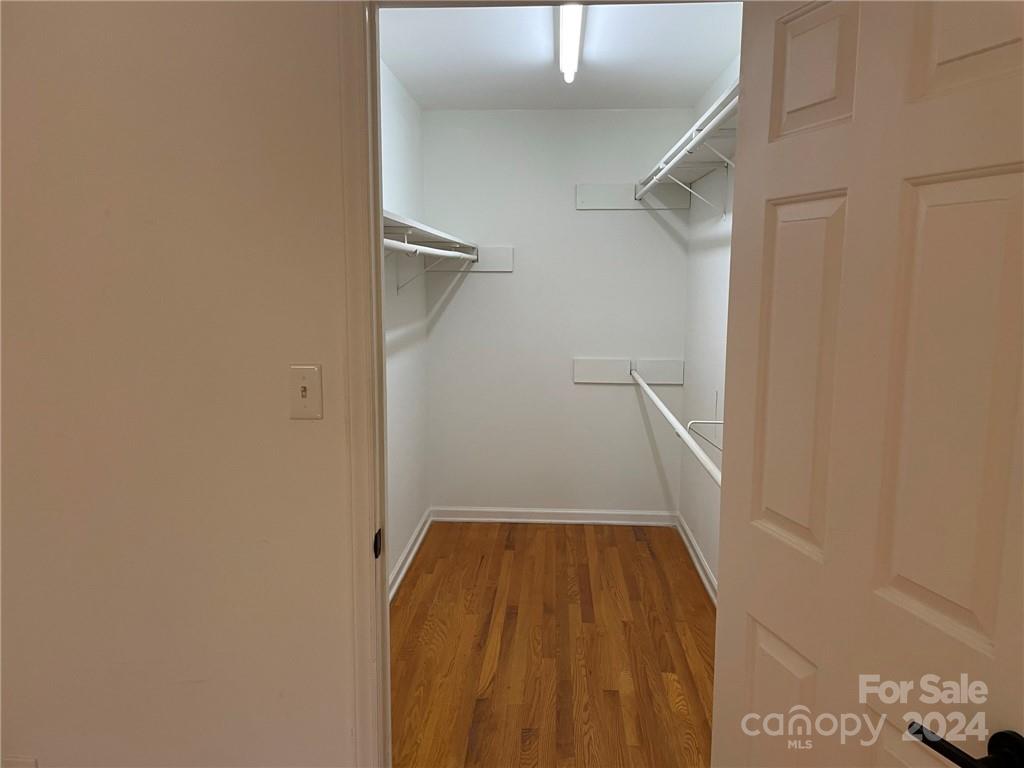 Kings Grant - Residential