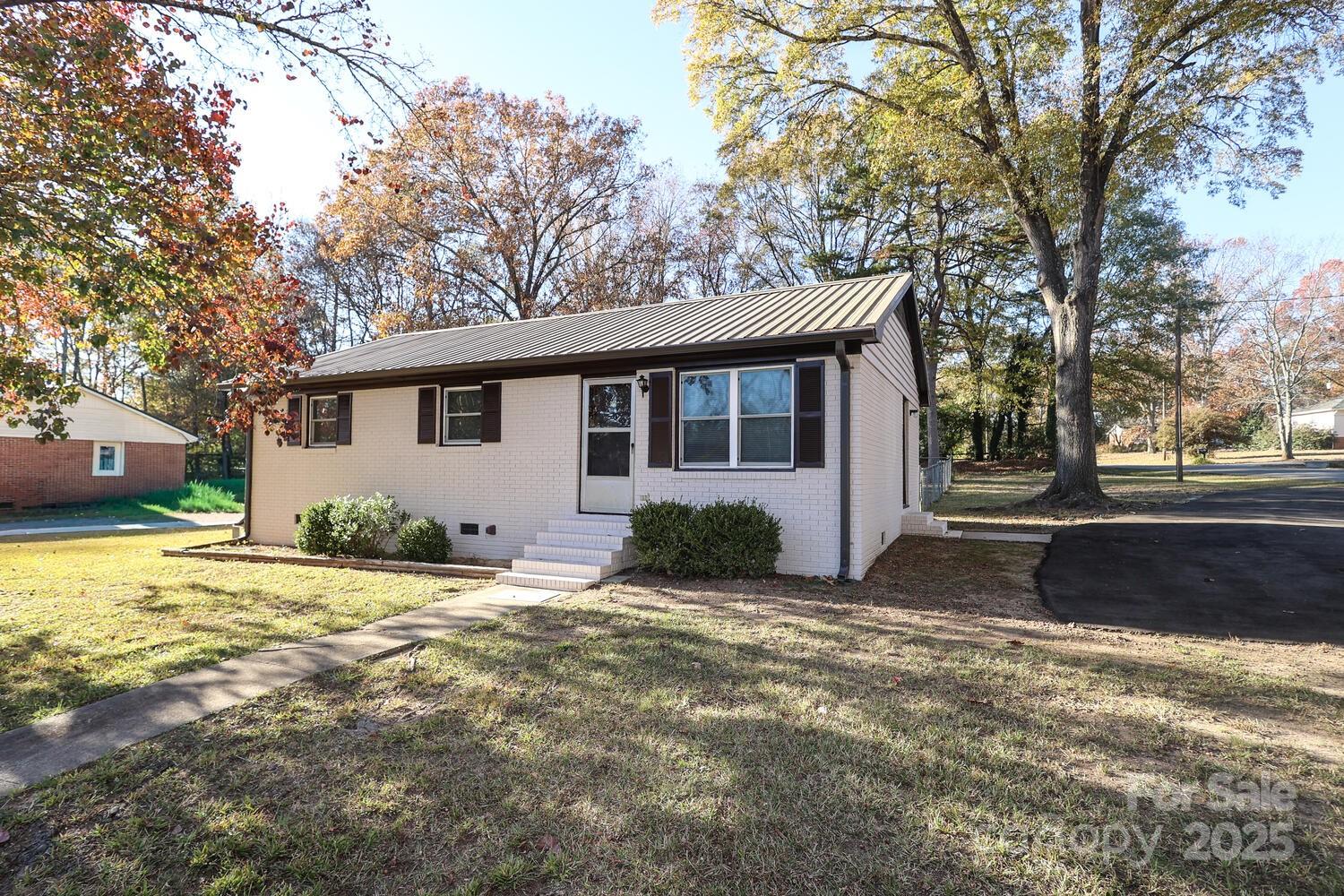 Indian Trail Park - Residential