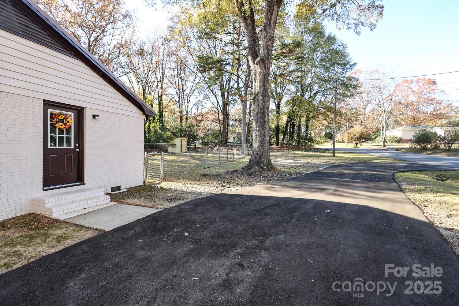 Indian Trail Park - Residential