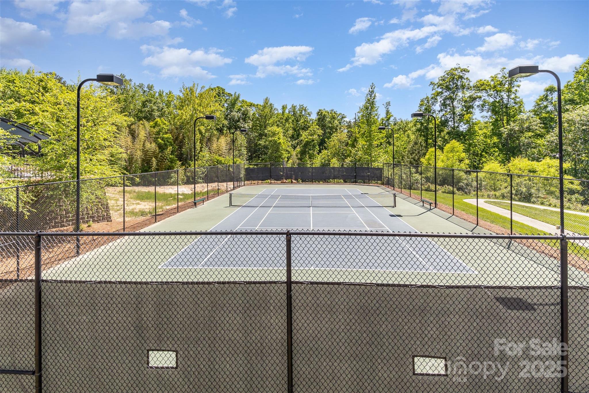 Fort Mill, South Carolina 29715, United States, 5 Bedrooms Bedrooms, ,4 BathroomsBathrooms,Residential,Under Contract,118951