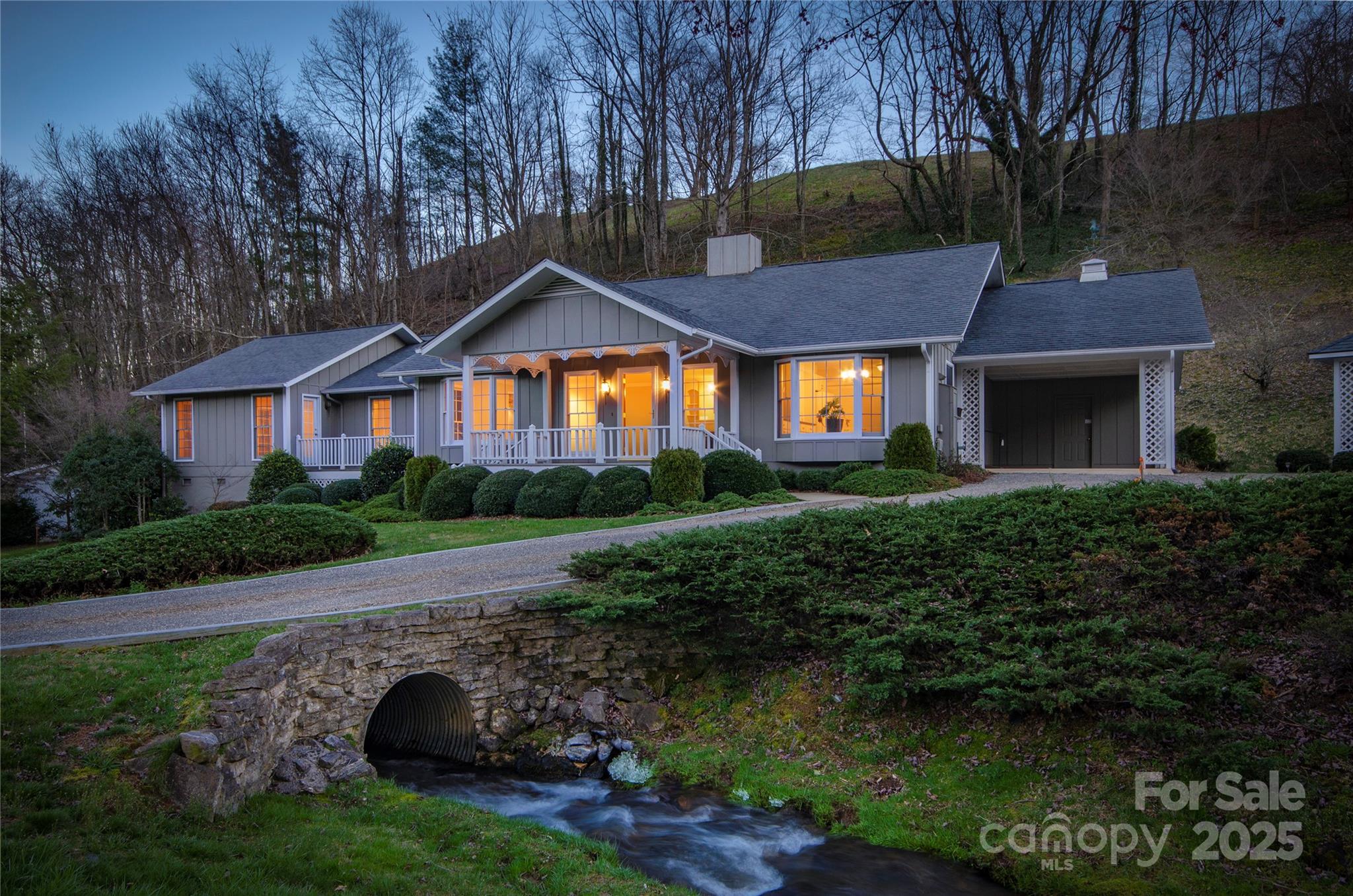 549 Eagles Nest Road