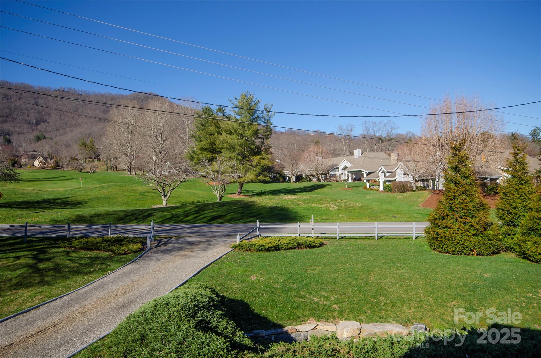 549 Eagles Nest Road