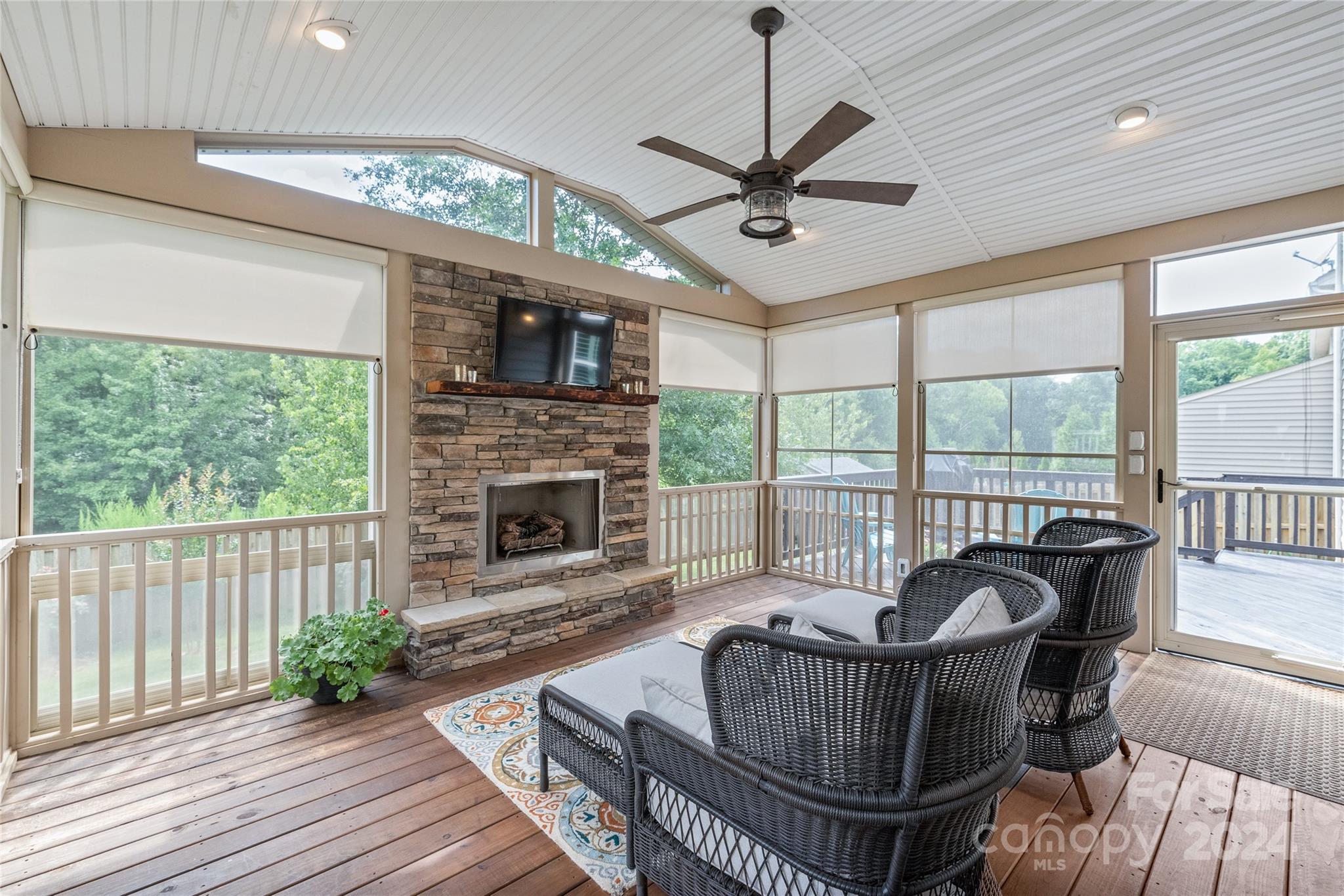 Rosemont - Residential