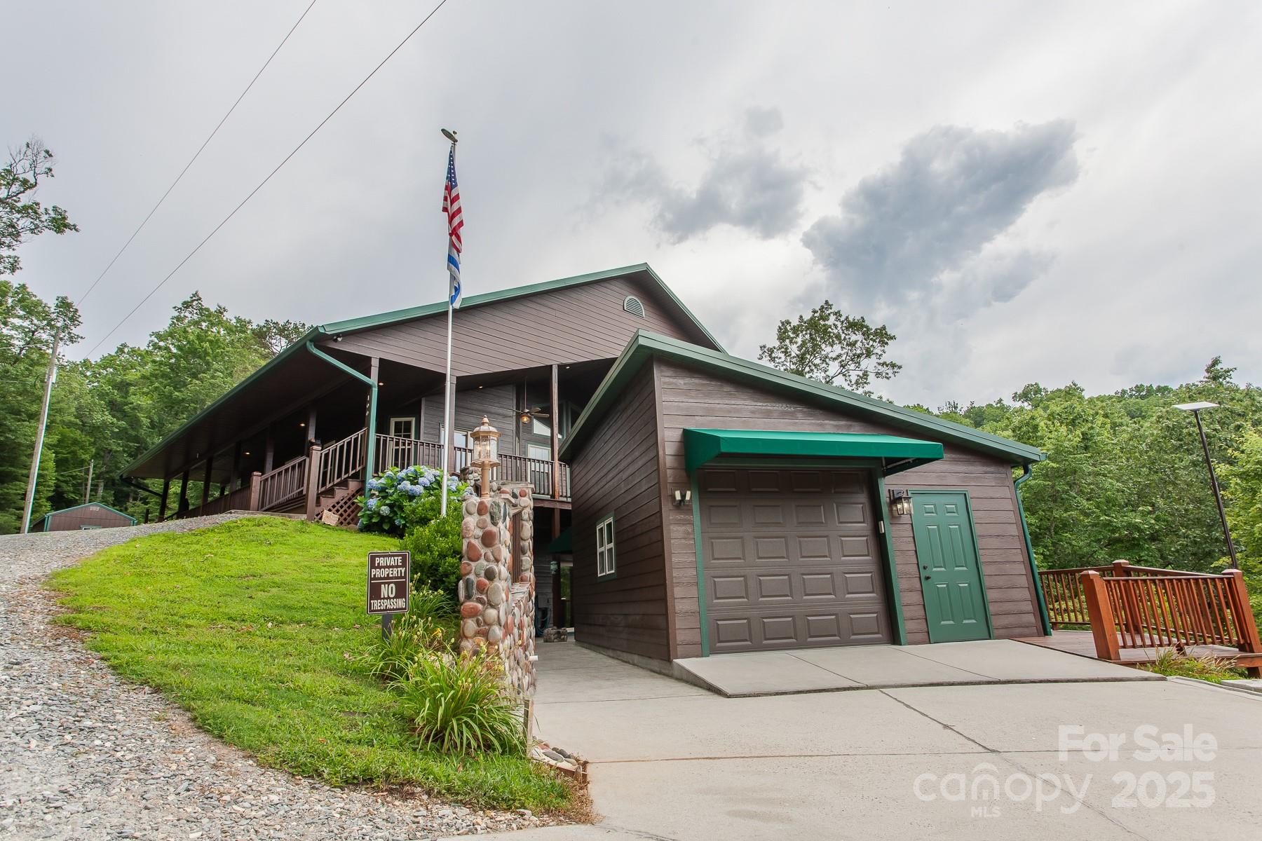 100 Chestnut Oak Ridge
