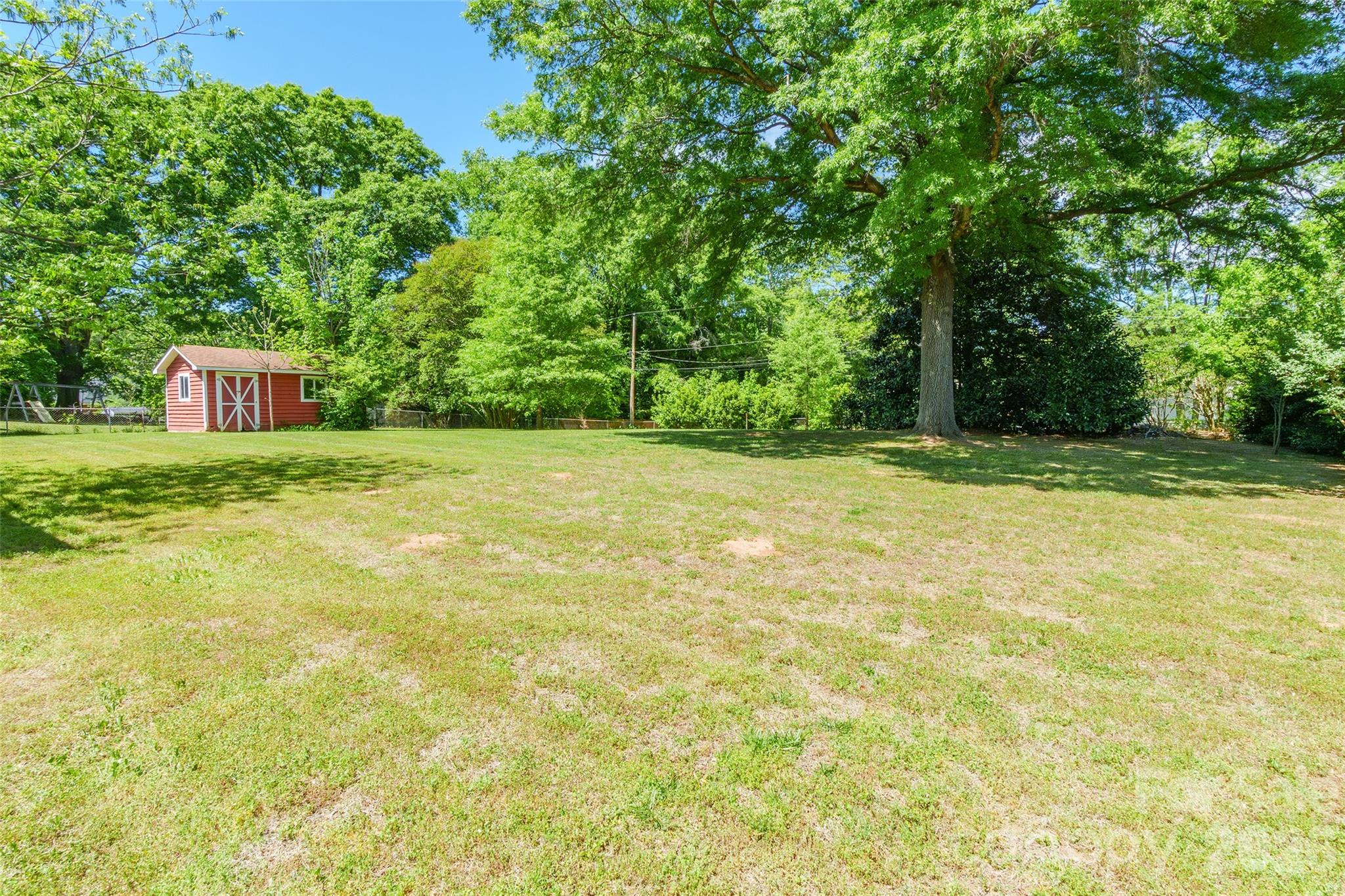 Camelot Woods - Residential