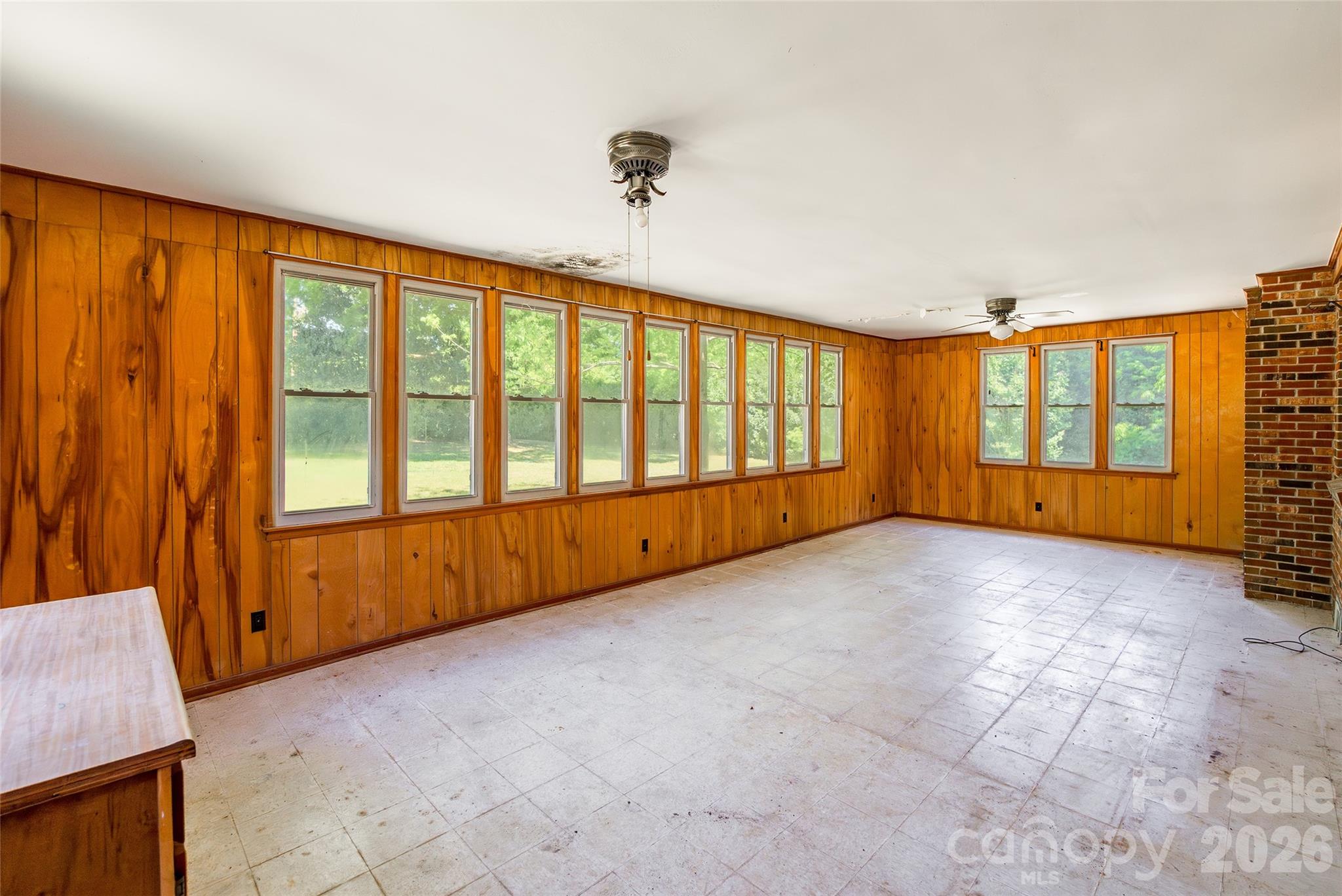 Camelot Woods - Residential
