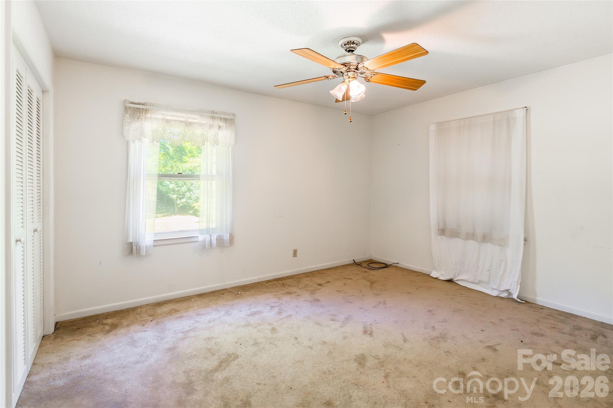 Camelot Woods - Residential