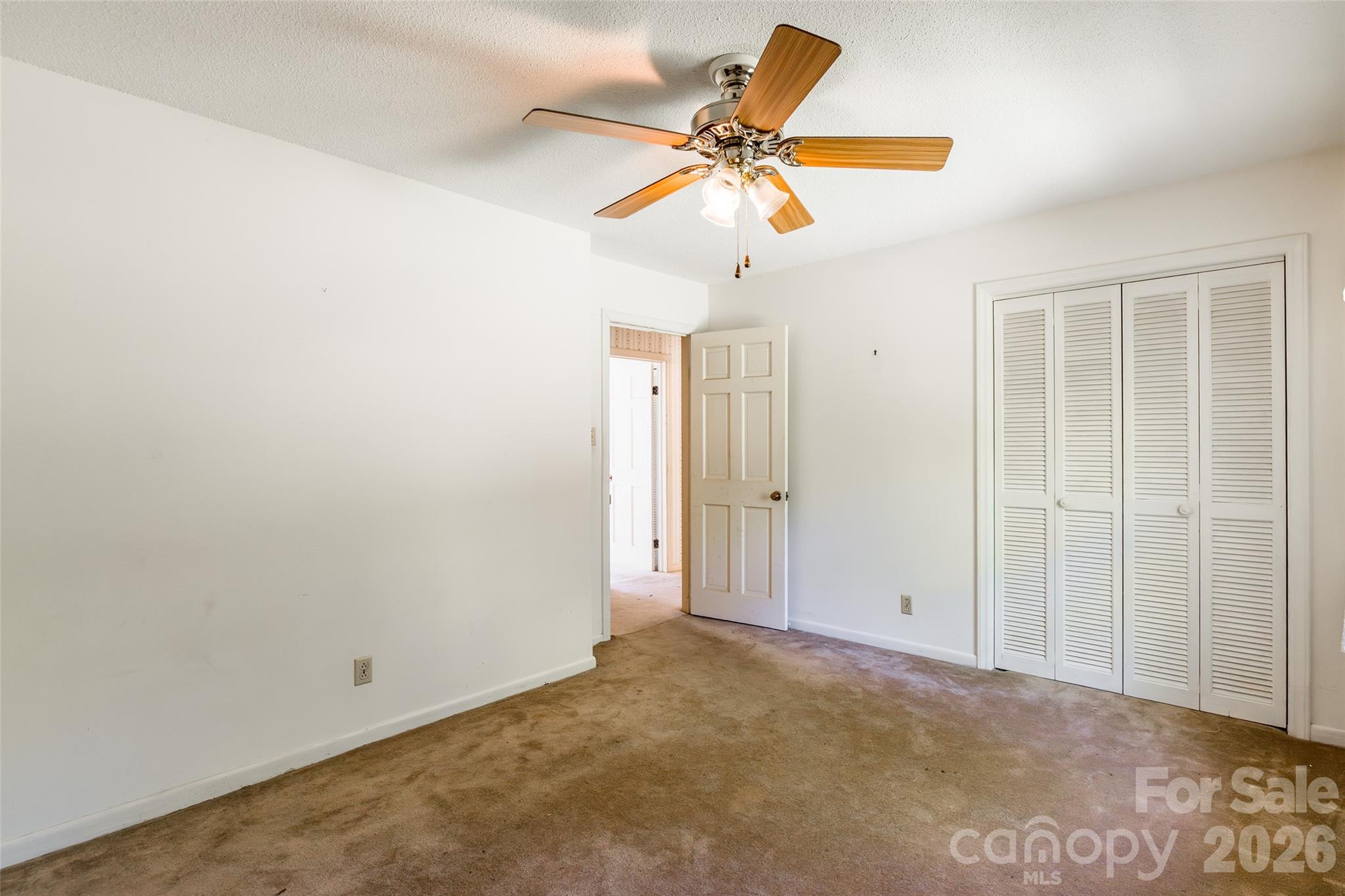 Camelot Woods - Residential