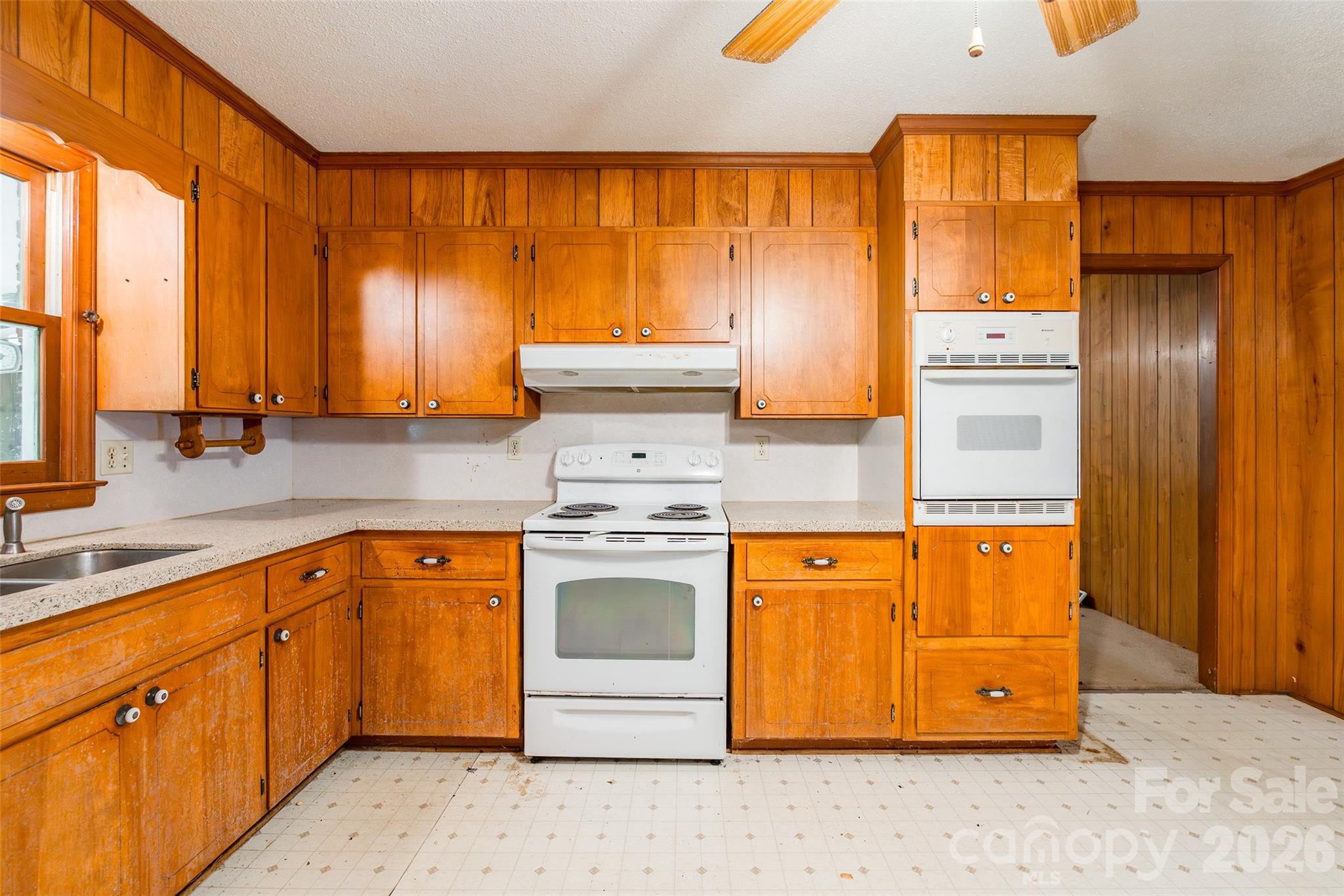 Camelot Woods - Residential