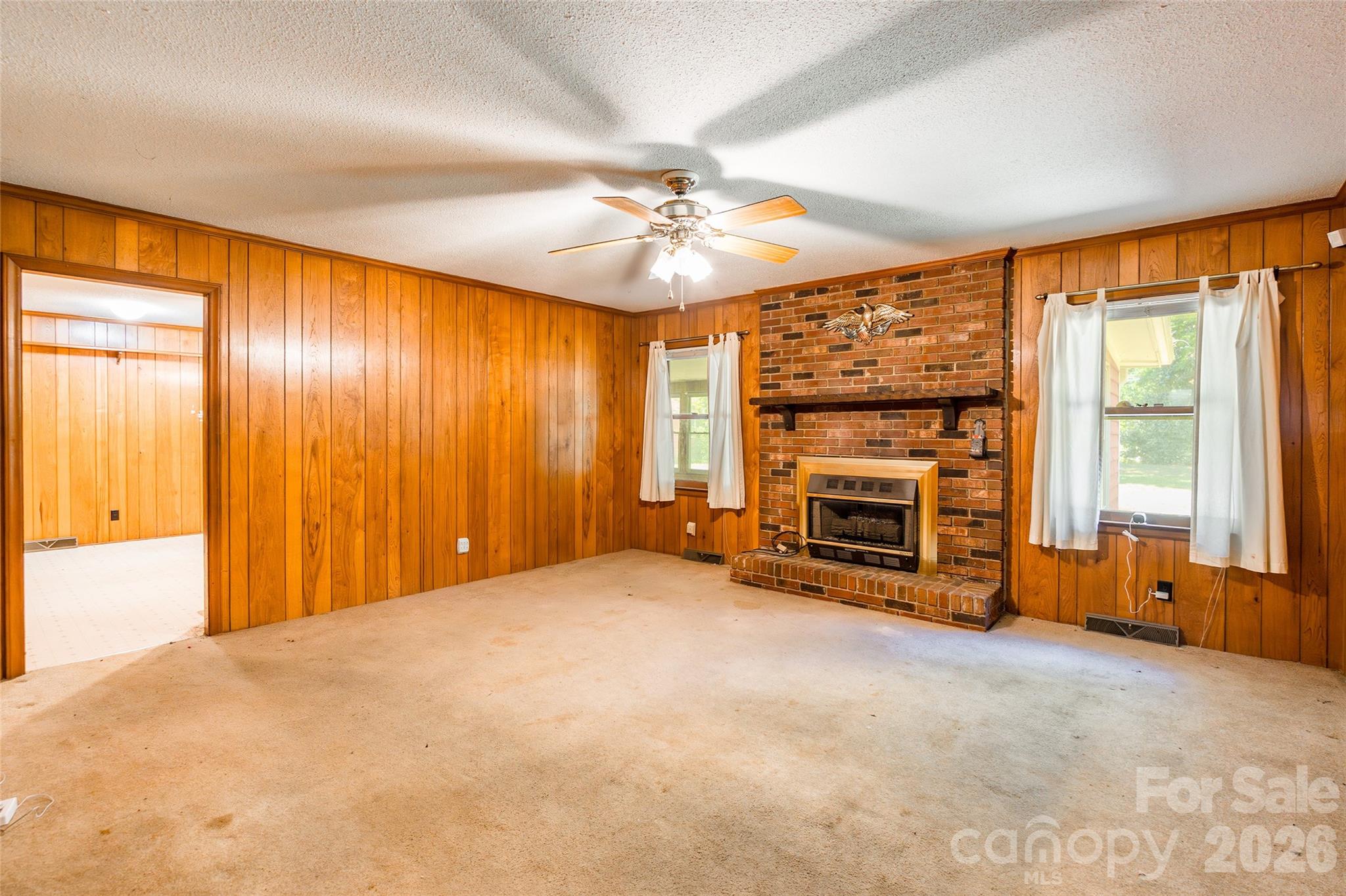 Camelot Woods - Residential