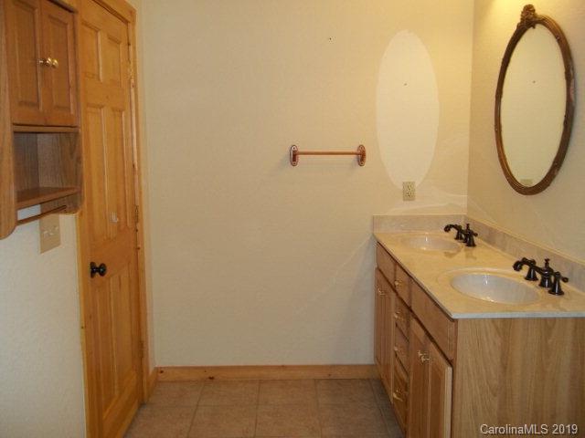 Hidden Lake - Residential