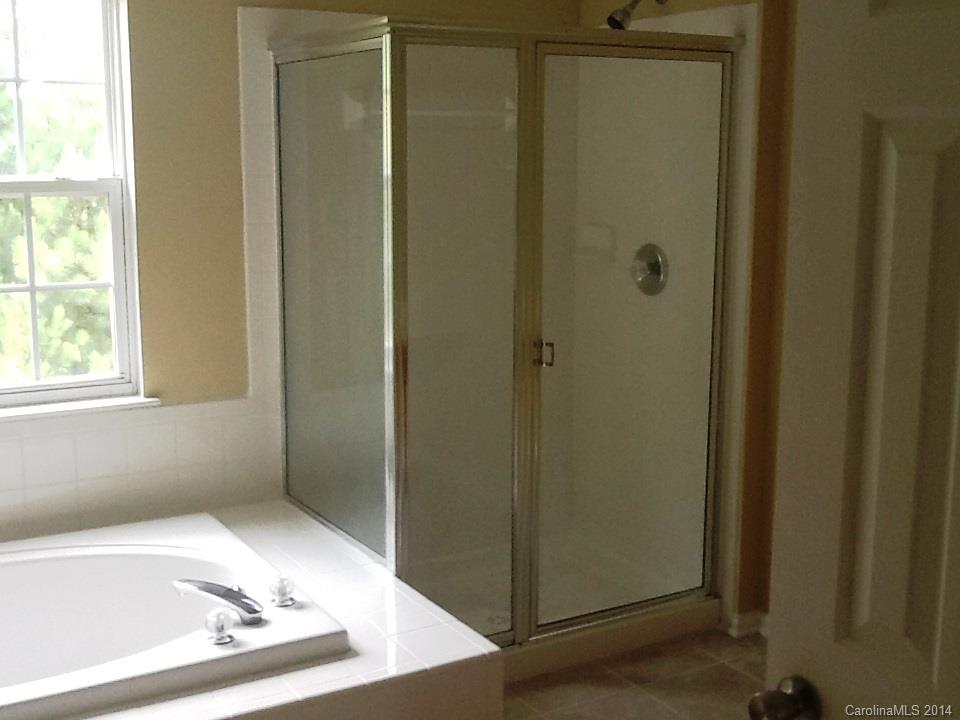 Autumn Cove At Lake Wylie - Residential