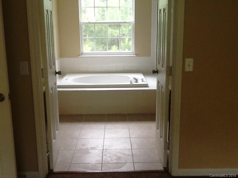 Autumn Cove At Lake Wylie - Residential