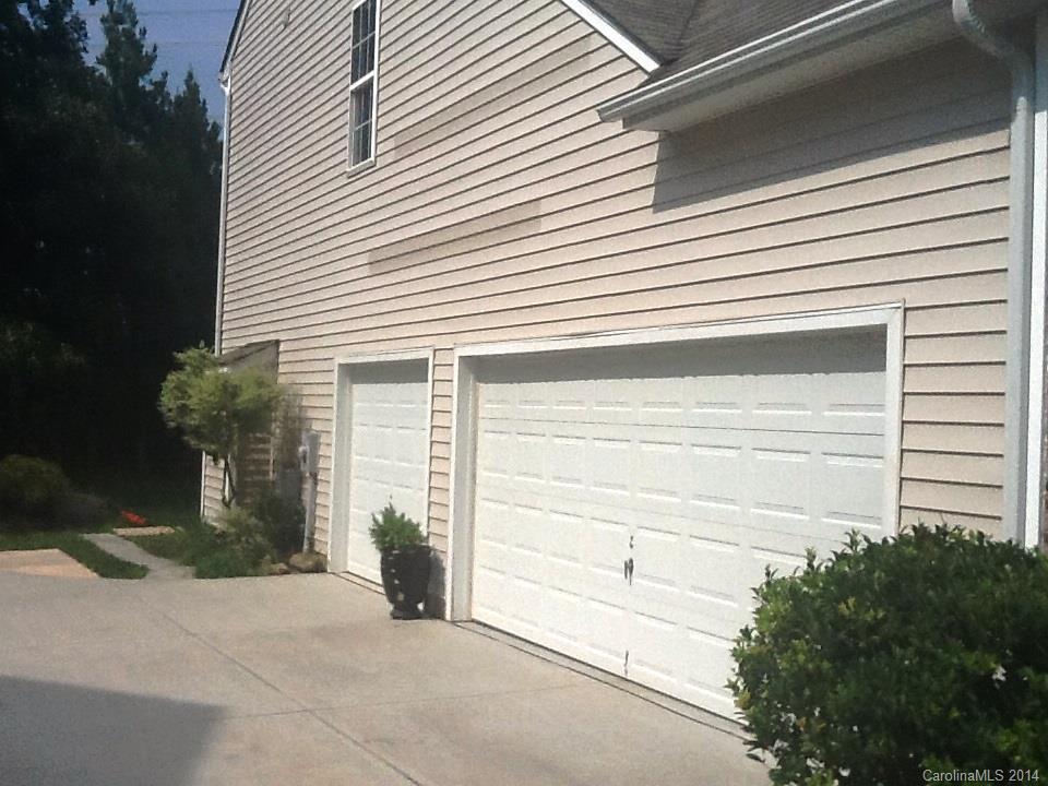 Autumn Cove At Lake Wylie - Residential