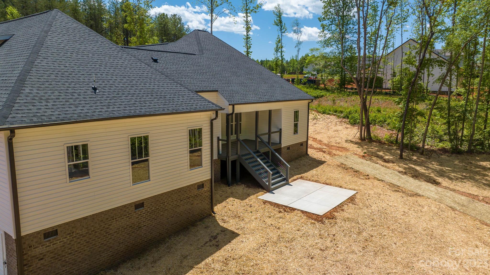 Sanders Landing - Residential