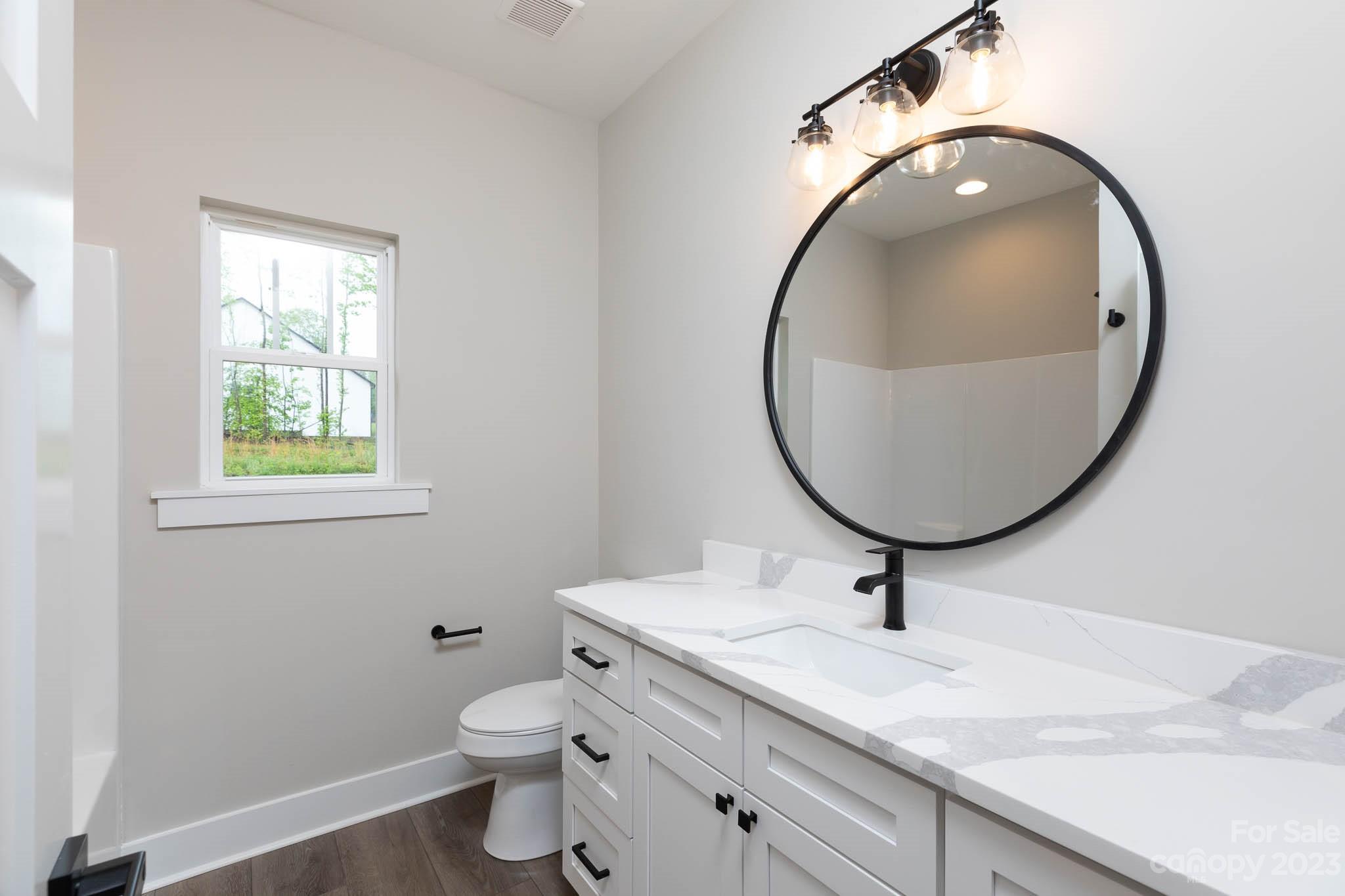 Sanders Landing - Residential