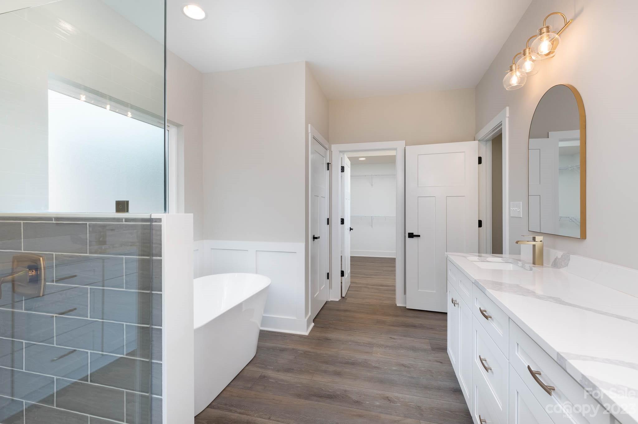 Sanders Landing - Residential