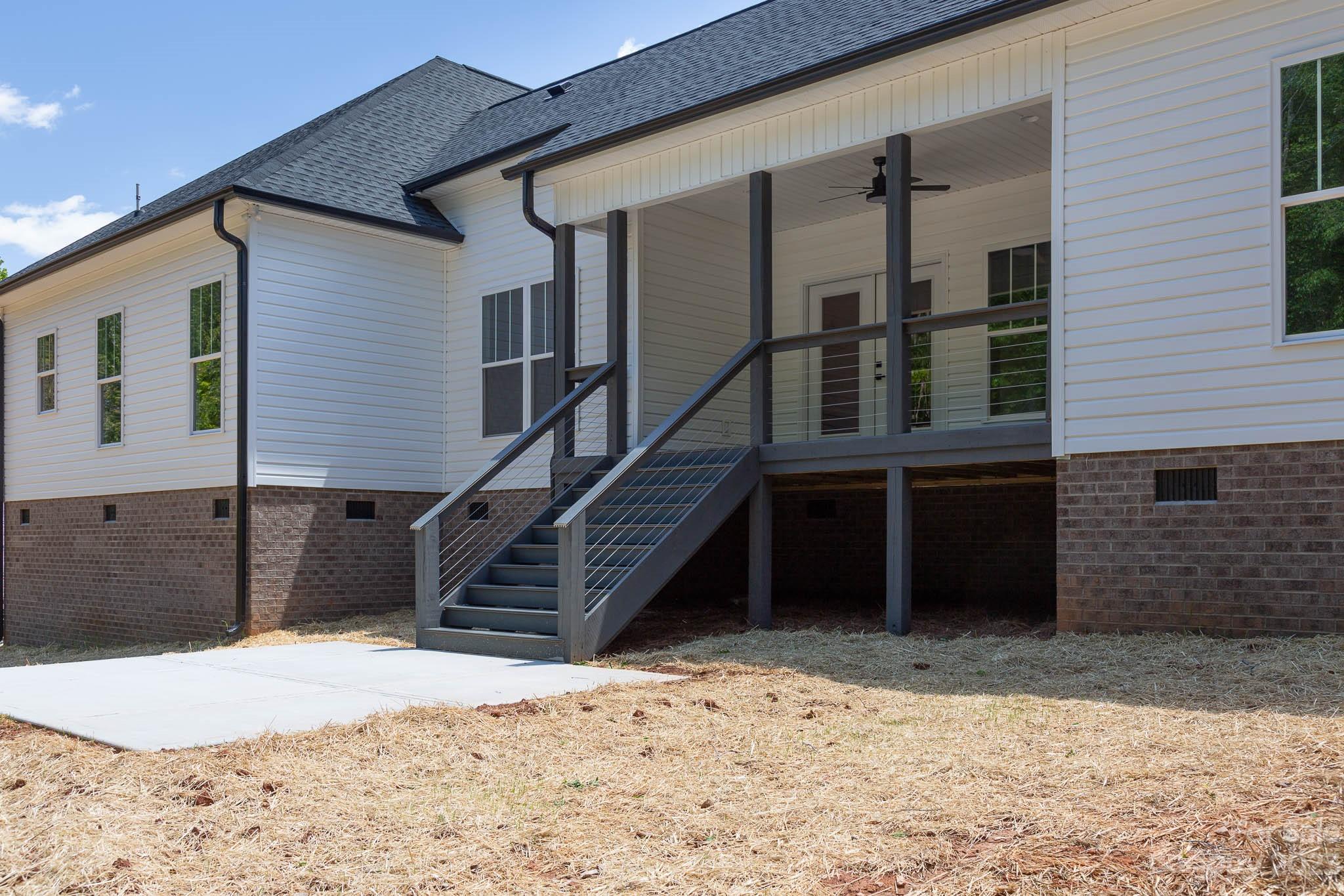 Sanders Landing - Residential