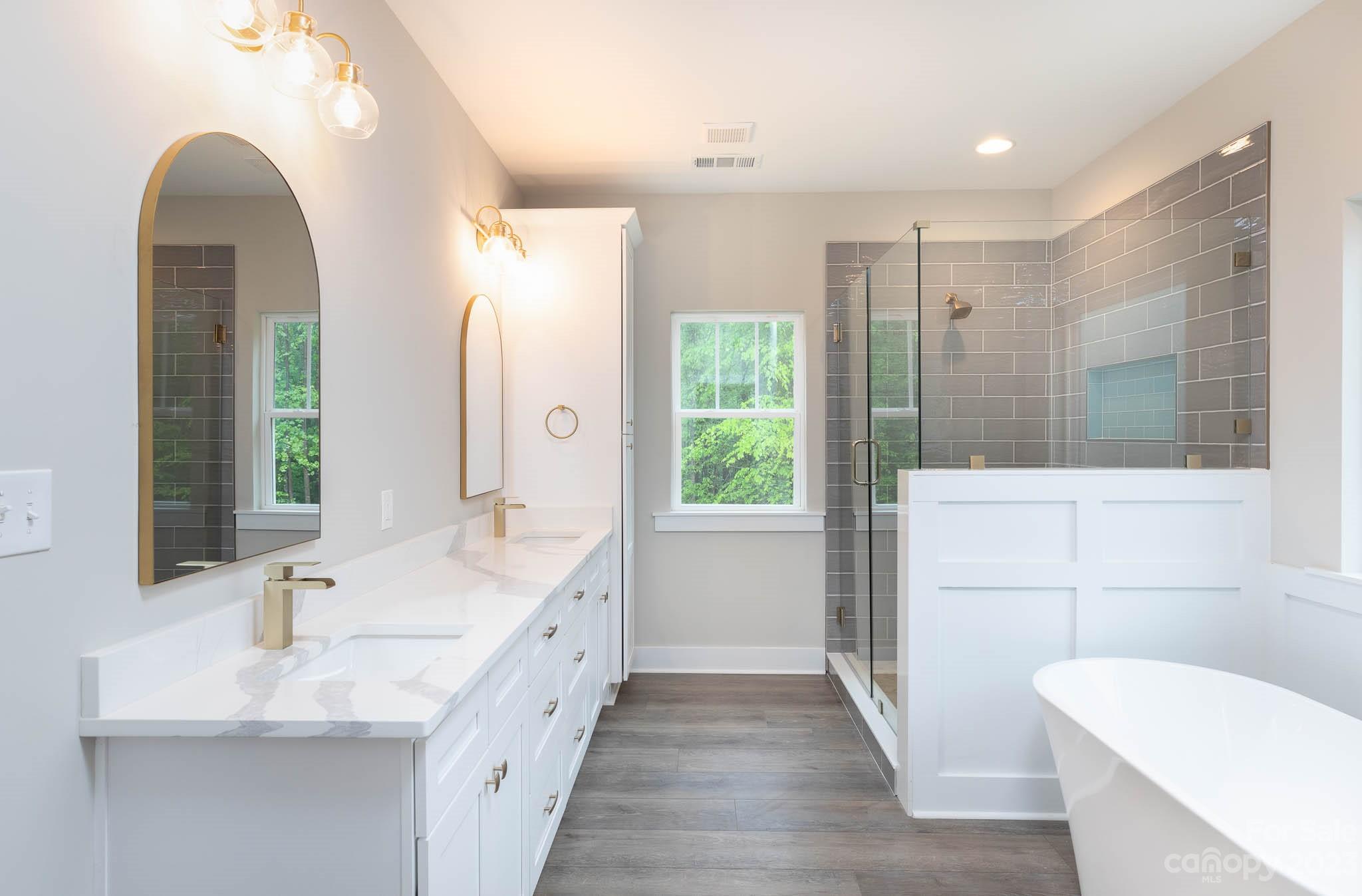 Sanders Landing - Residential