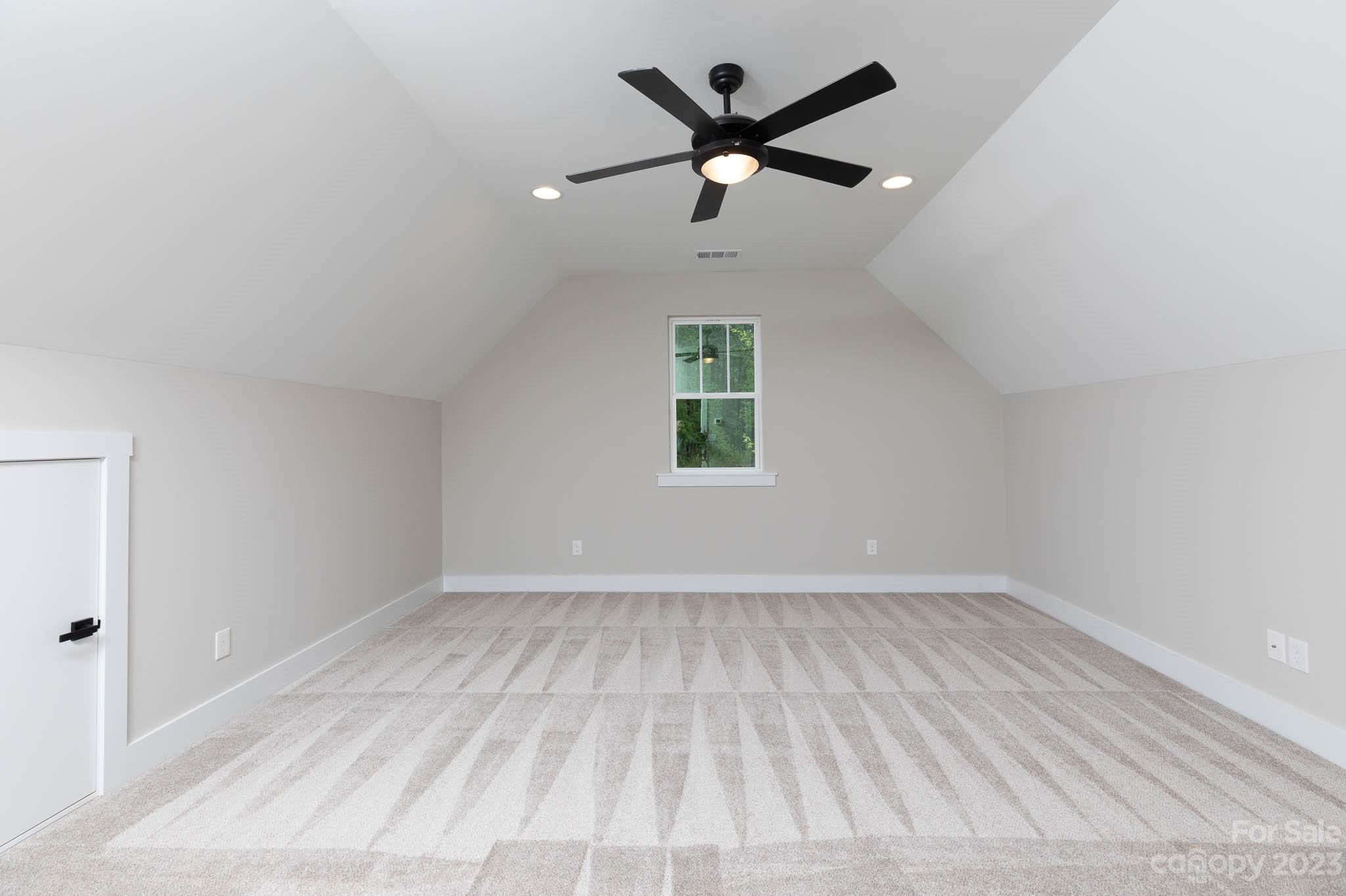 Sanders Landing - Residential