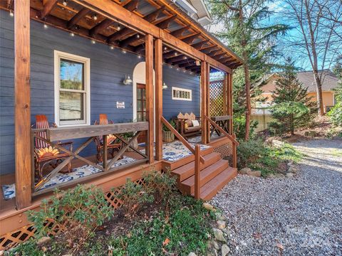 A home in Lake Junaluska