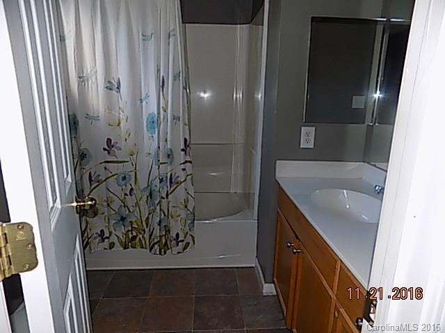 Mallard Square - Residential Lease