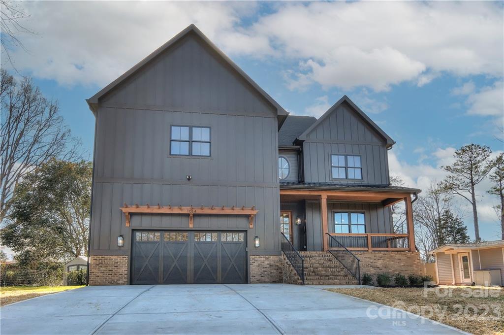 Villa Heights - Residential