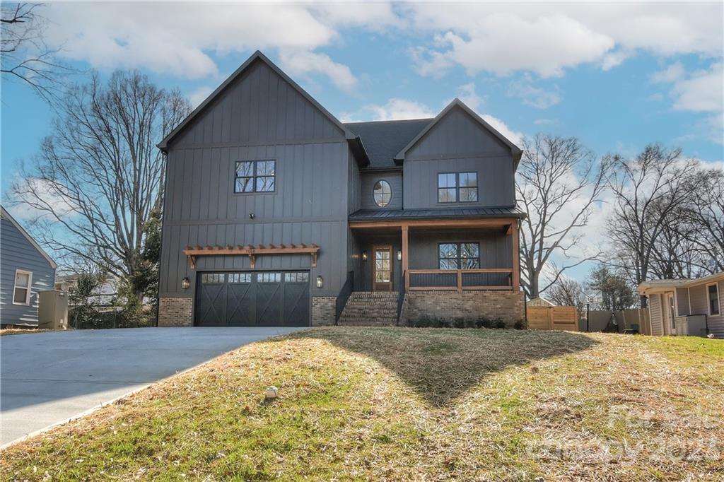 Villa Heights - Residential