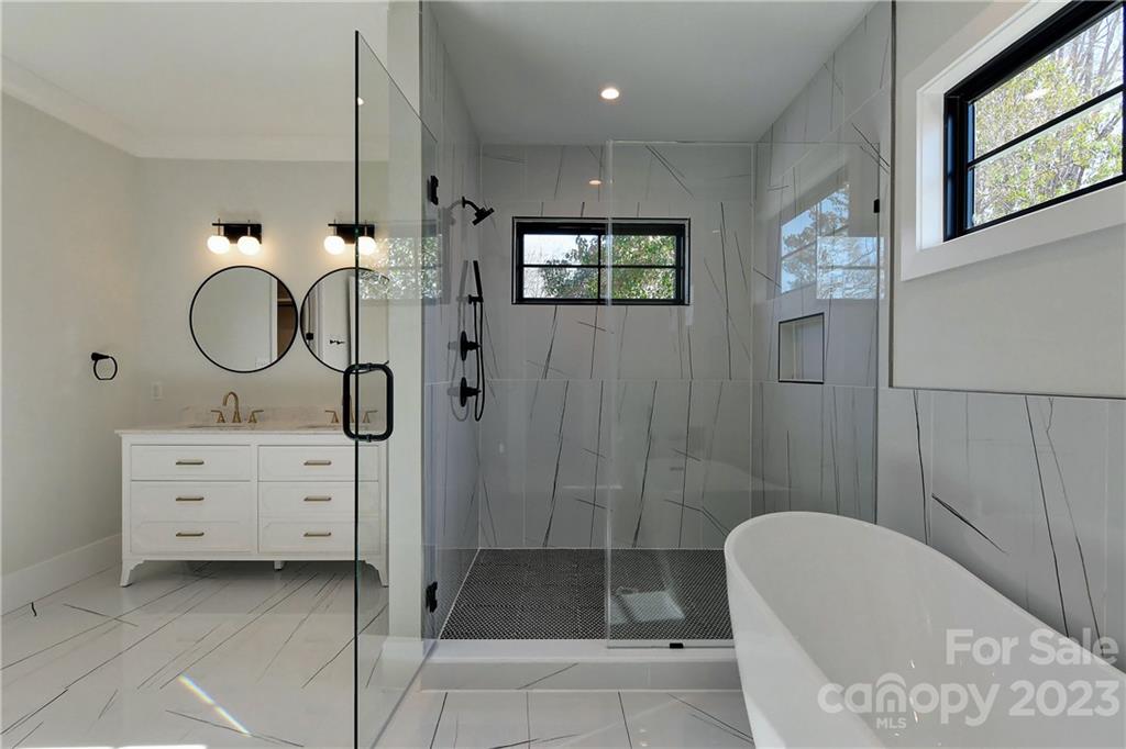 Villa Heights - Residential