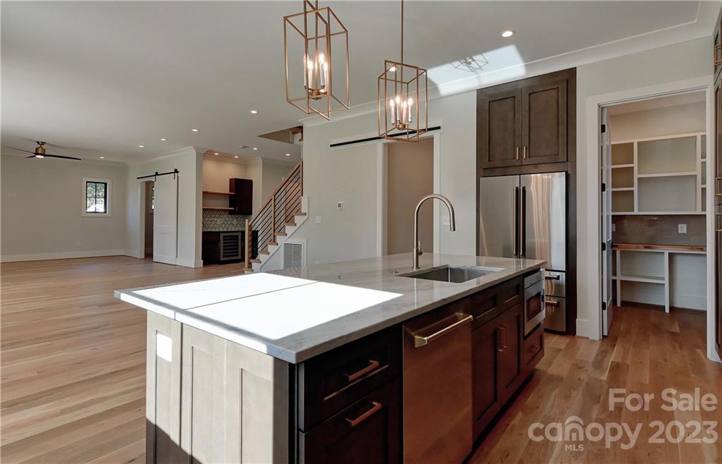 Villa Heights - Residential