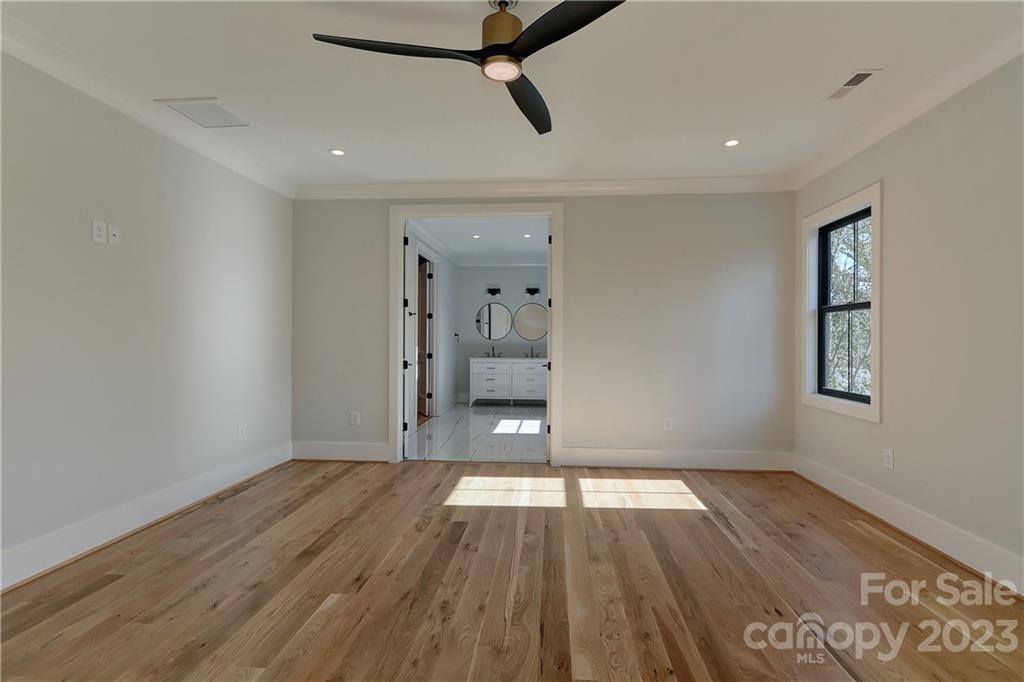 Villa Heights - Residential