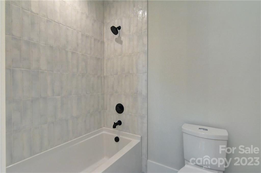 Villa Heights - Residential