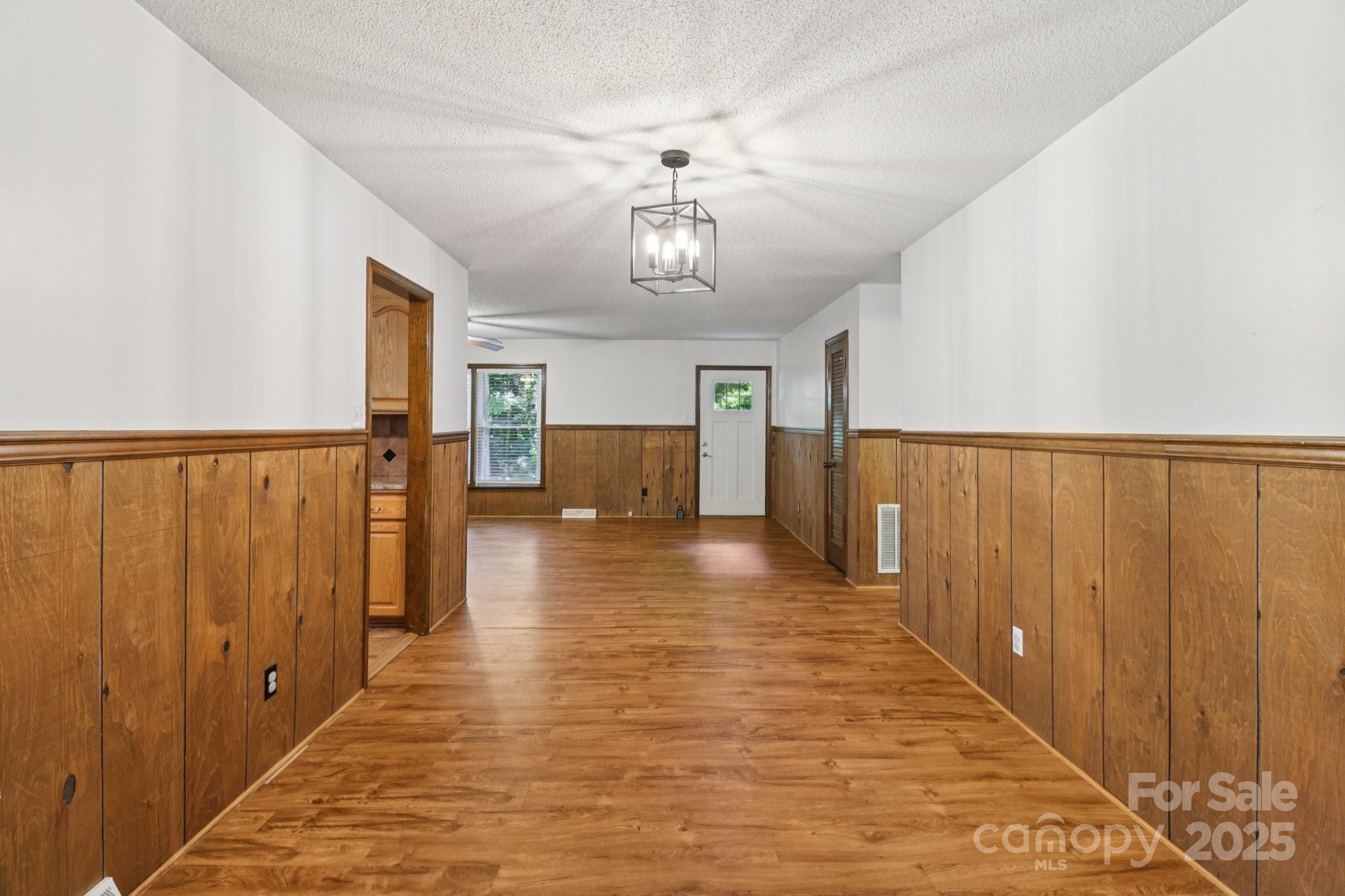 119 Legacy Lane