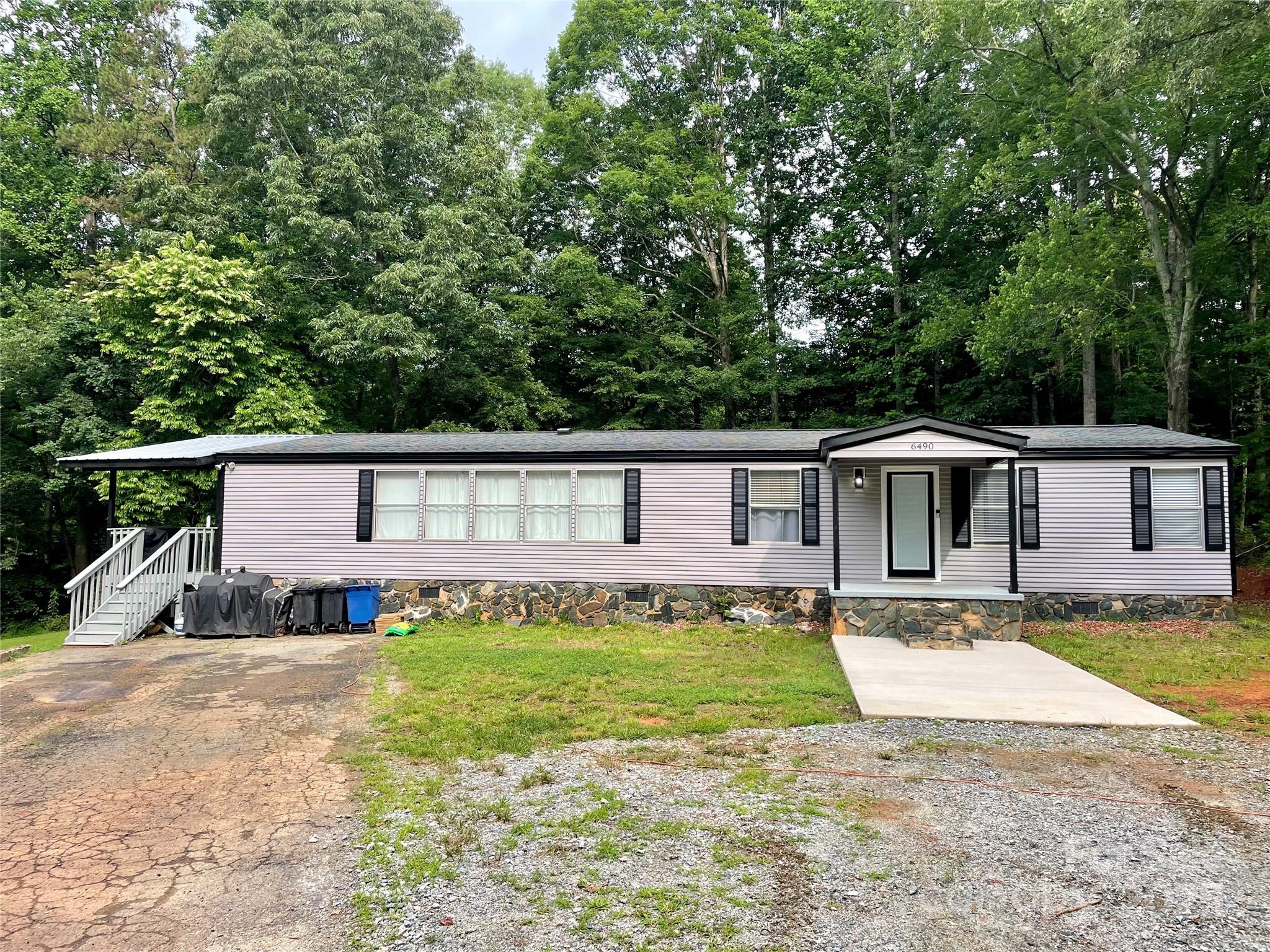 6490 Alta Center