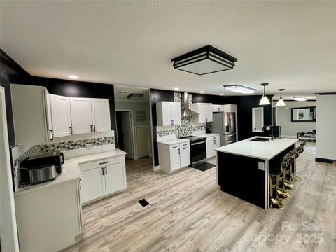 6490 Alta Center Denver NC 28037