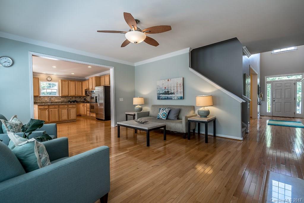 Lake Shore - Residential