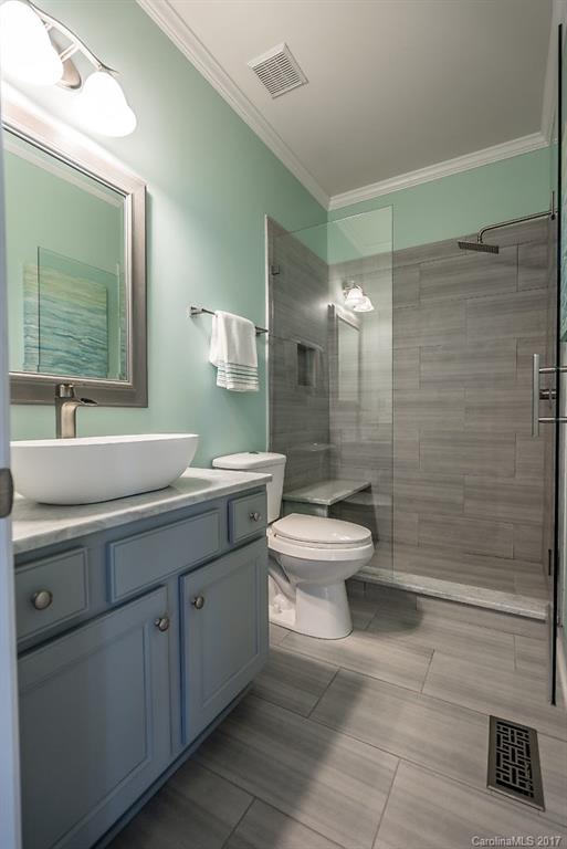 Lake Shore - Residential