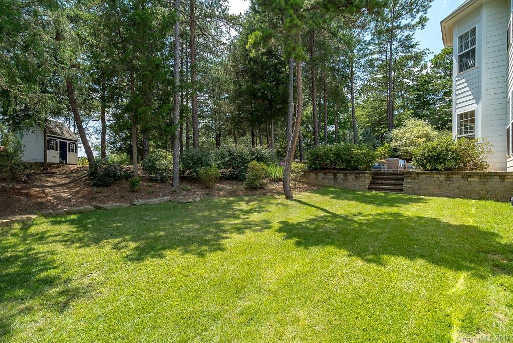 Lake Shore - Residential