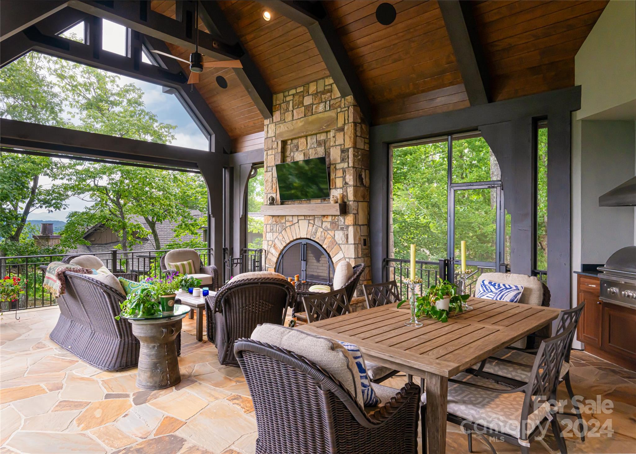 The Cliffs at Walnut Cove - Residential