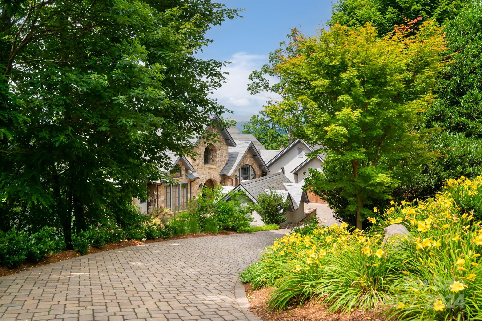 The Cliffs at Walnut Cove - Residential