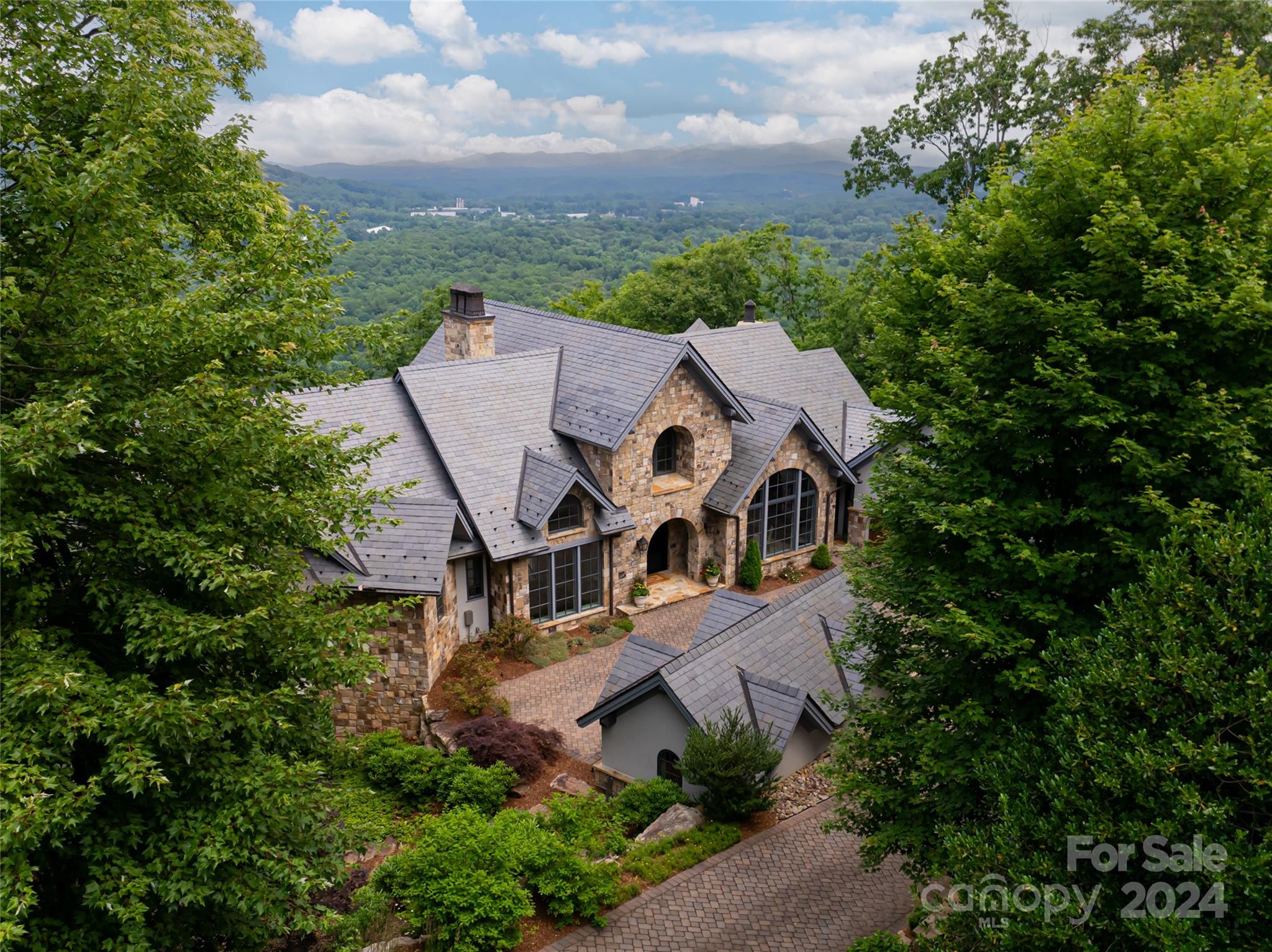 The Cliffs at Walnut Cove - Residential