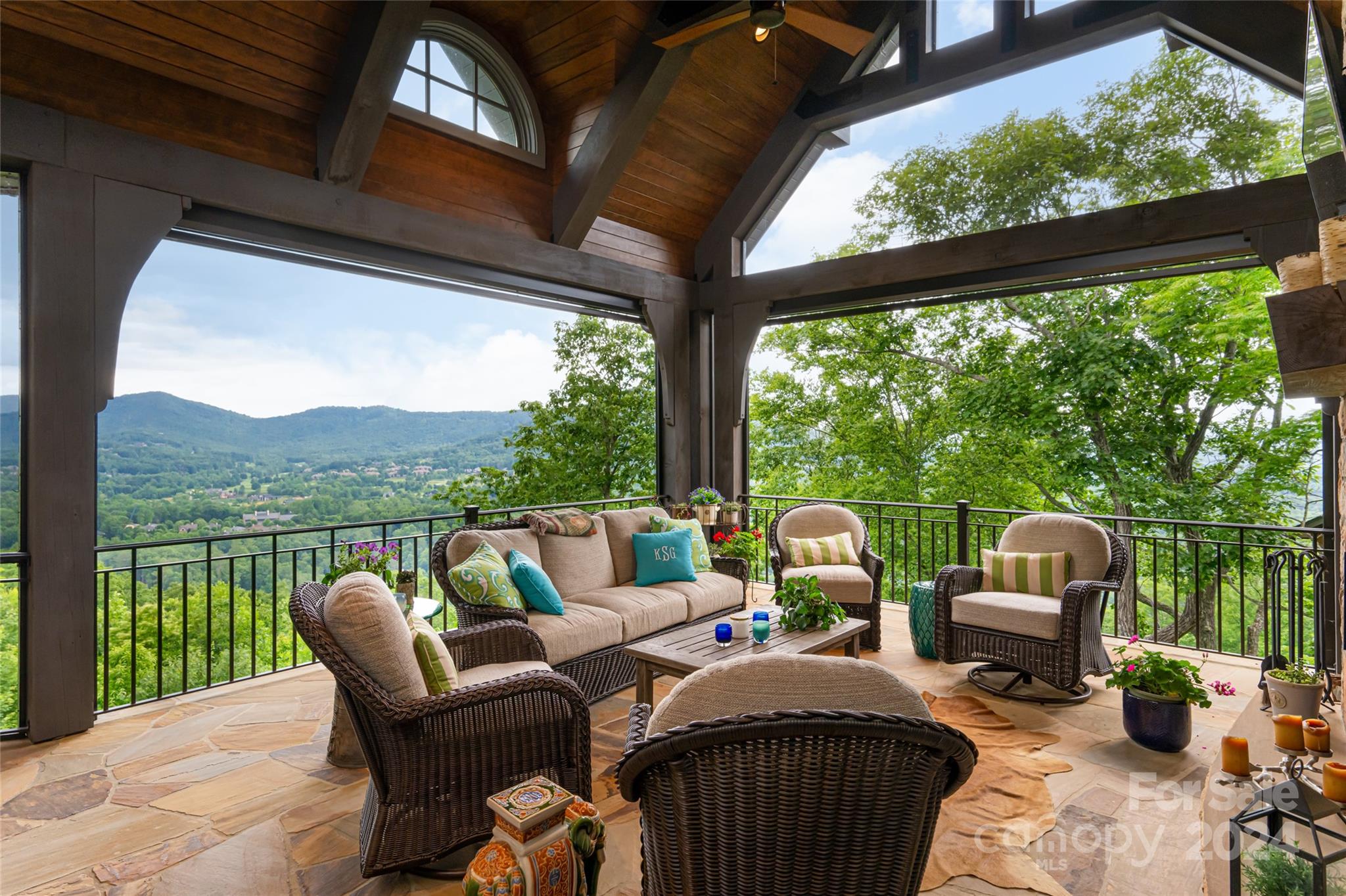 The Cliffs at Walnut Cove - Residential