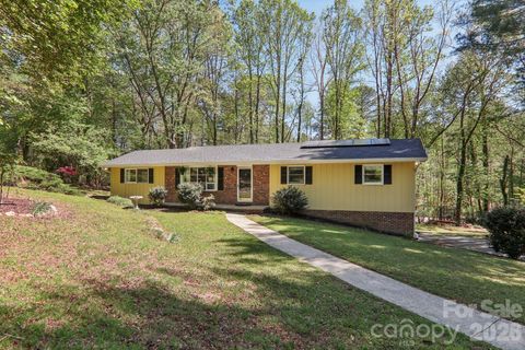 45 Crosswick Lane Hendersonville NC 28739