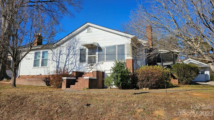 Up to $11,000 in seller paid closing costs (or put in escrow for improvements!) New roof 2021! Exterior painted 2021! New double pane vinyl replacement windows 2021!  Original wood floors! Sentricon termite system! Simplisafe alarm system! Large private back yard! City water!City sewer! City garbage and leaf pickup! Updated electrical! Loads of insulation in the attic.