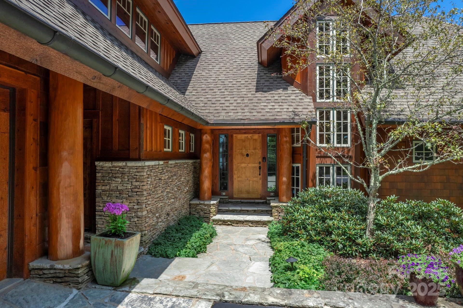 610 Rocky Parkway 52, 47A